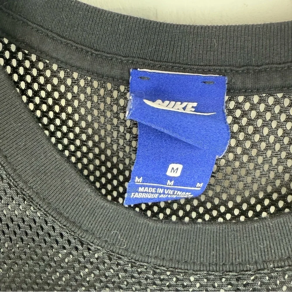 Nike Black Mesh Short Sleeve Tee Medium